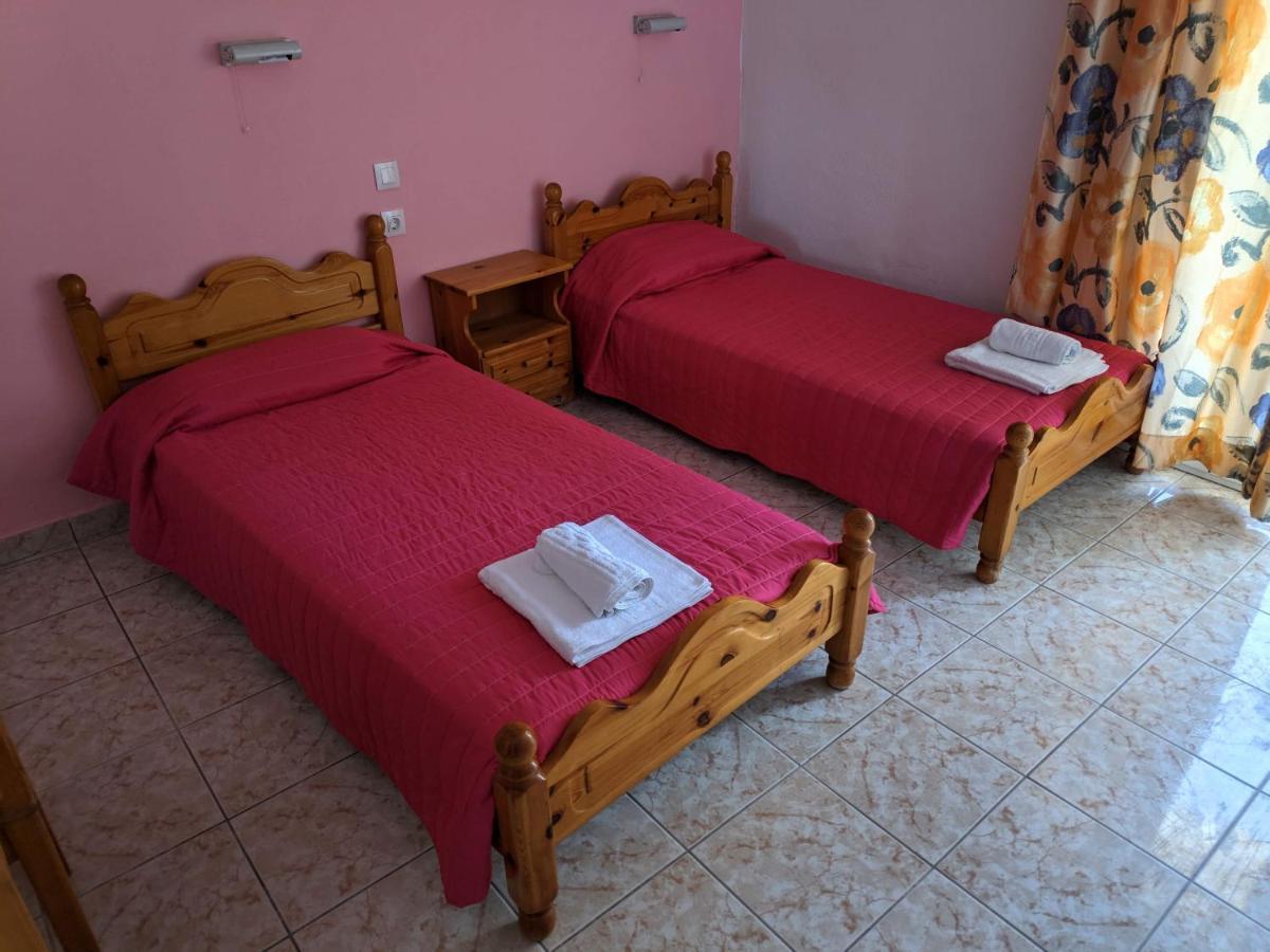 Elena Pool Aparthotel Agios Georgios  ภายนอก รูปภาพ