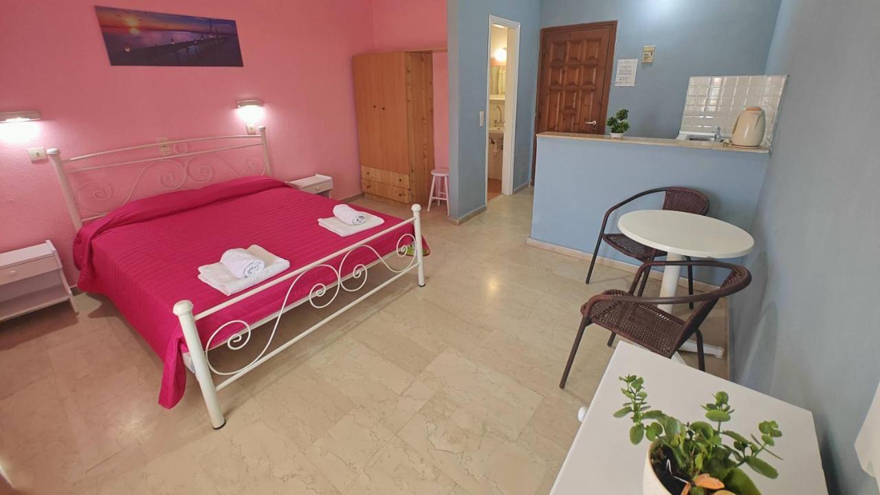 Elena Pool Aparthotel Agios Georgios  ภายนอก รูปภาพ